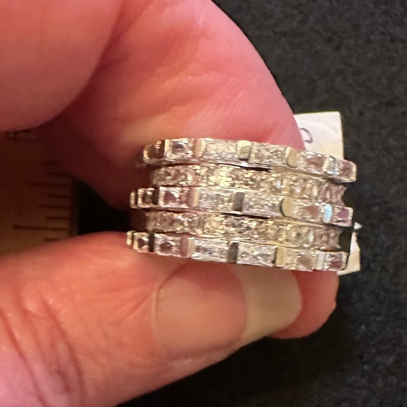 Victoria Wieck Absolute Sterling Silver Ring - Picture 3 of 8